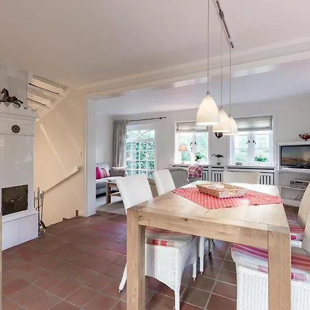Ferienhaus Haus Josias A - Rechts *