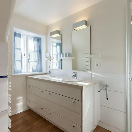 Dom wakacyjny Haus Josias A - Rechts Nieblum